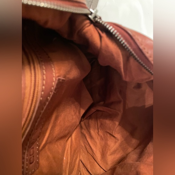 Beautiful premium leather satchel bag - Picture 3 of 11